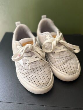 Levi's Kids Gray Perforated Lace-Up Sneakers